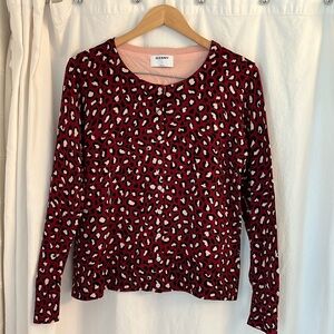 Large Old Navy front buttoned red/burgundy cardigan with leopard print design